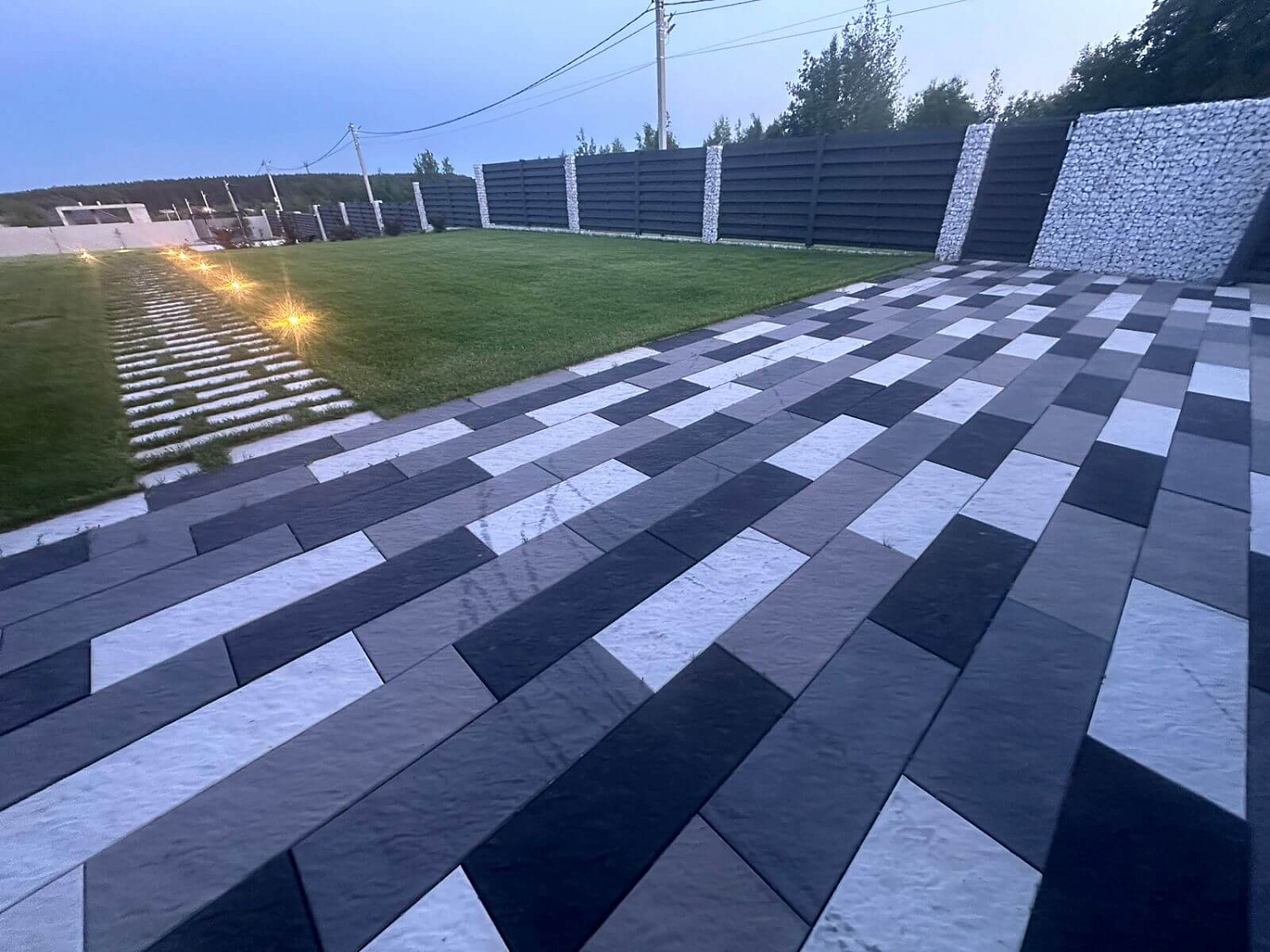 Шаговая плитка для сада фото 4